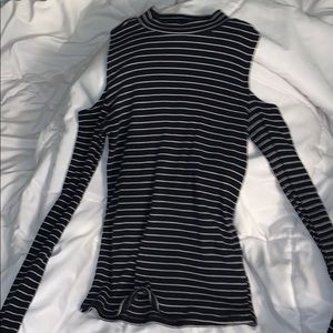 Bodycon Cold Shoulder Long Sleeve